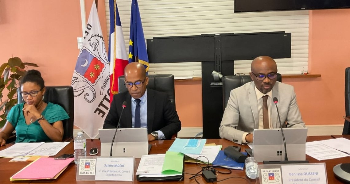 LOI MAYOTTE : la réponse écrite du président du conseil départemental de Mayotte au ministre