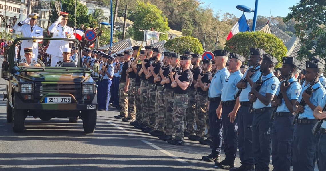 La cérémonie du 14 juillet 2022 par la prise d’armes et des remises de décorations depuis Mamoudzou
