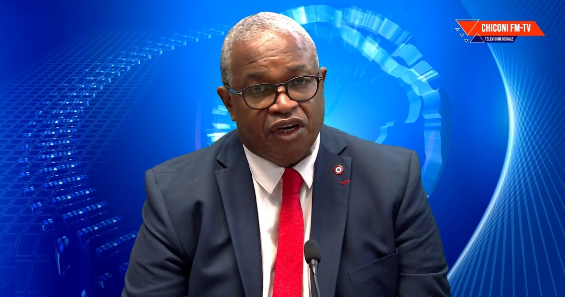 Visite à Mayotte du ministre de l'intérieur - "Une priorité : mettre un terme aux pompes aspirantes de l'immigration clandestine."